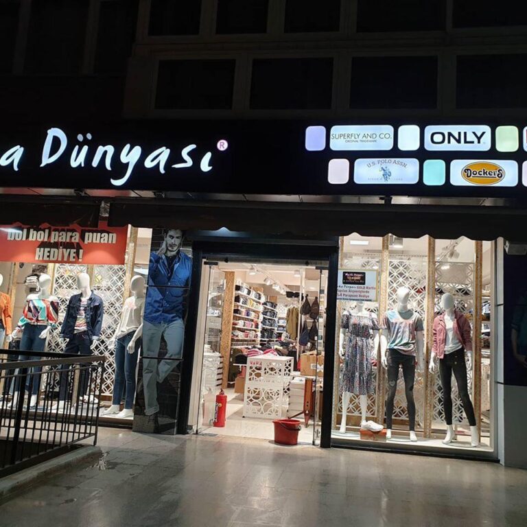 carsi-pazar-seckin-raf-Tekstil Giyim Dekorasyon ve Raf Sistemleri (1)