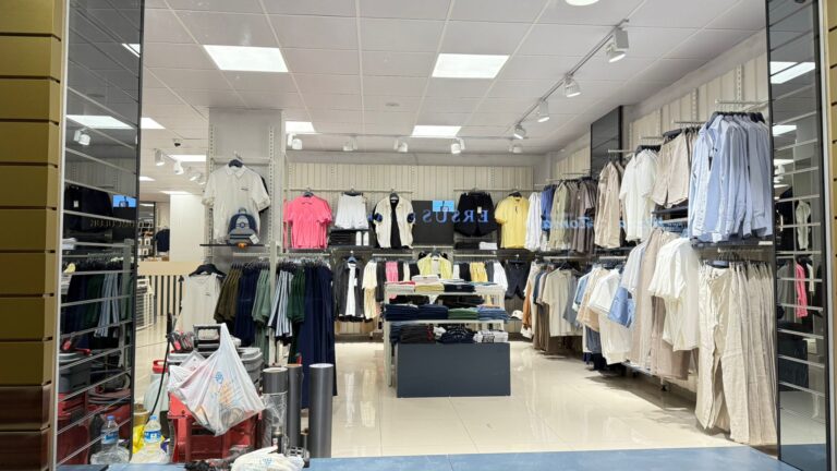 vesper-luna-seckin-raf-Tekstil Giyim Dekorasyon ve Raf Sistemleri (1)