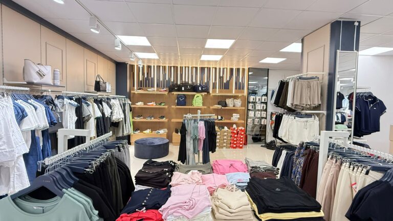 vesper-luna-seckin-raf-Tekstil Giyim Dekorasyon ve Raf Sistemleri (3)
