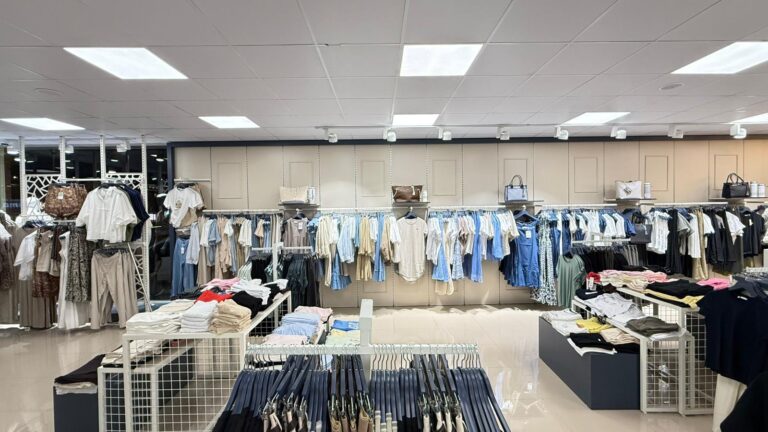 vesper-luna-seckin-raf-Tekstil Giyim Dekorasyon ve Raf Sistemleri (4)