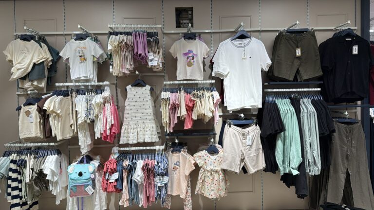 vesper-luna-seckin-raf-Tekstil Giyim Dekorasyon ve Raf Sistemleri (8)
